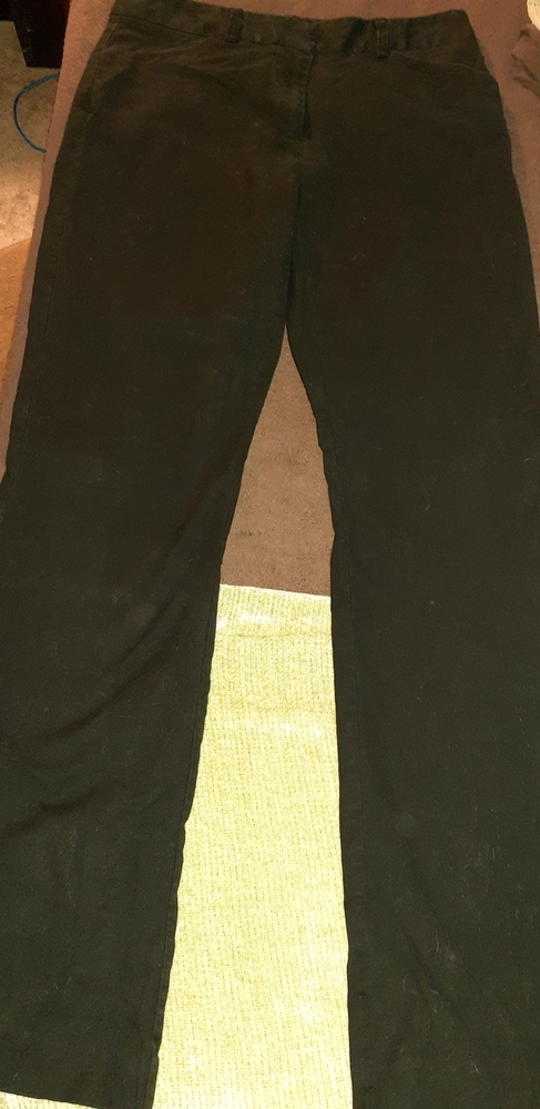 Black slim fit Ann Taylor Jean type Pants size 6